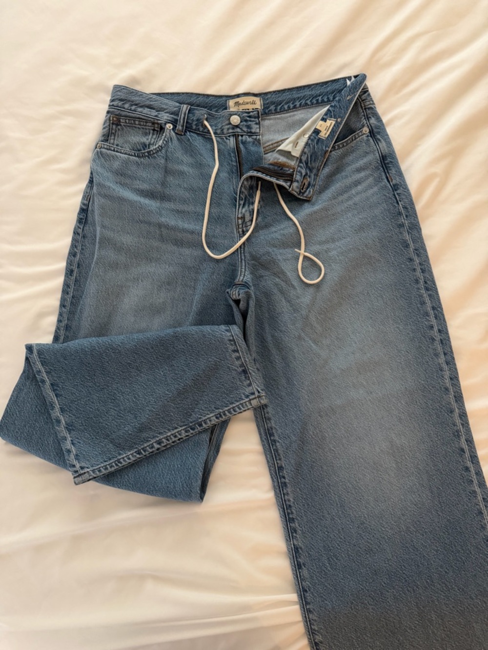 Madewell Women's Wide Leg Jeans in Medium Blue
